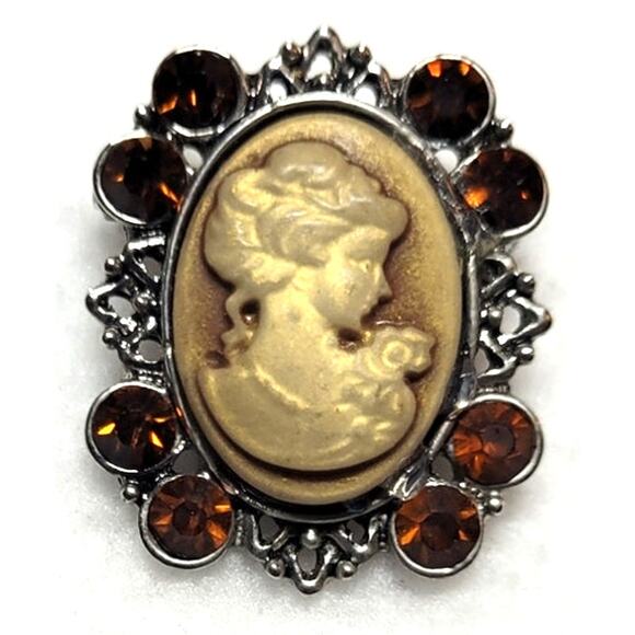 Victorian Style Cameo Brooch Silver Tone Filigree Pin Amber Rhinestones Art Deco - Picture 2 of 7